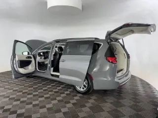 2022 Chrysler Pacifica