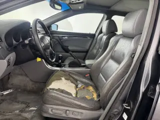 2004 Acura TL