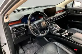 Lincoln Nautilus 2023 AWD Reserve 4dr SUV
