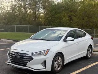 Hyundai Elantra del año 2020
