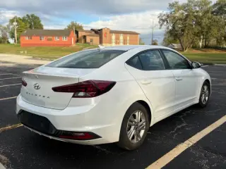 Hyundai Elantra del año 2020