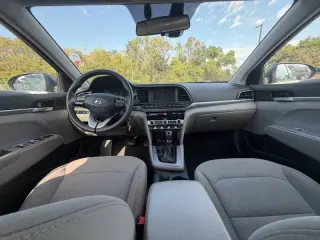 Hyundai Elantra del año 2020