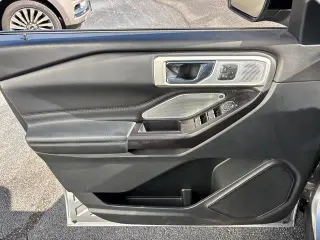 Ford Explorer 2020 AWD Platinum 4dr SUV