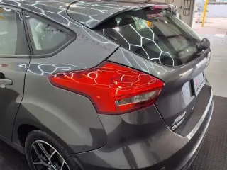 Ford Focus 2017 SEL 4dr Hatchback