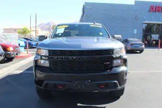 2021 CHEVROLET SILVERADO 1500 CABINA DE 4 LUGARES