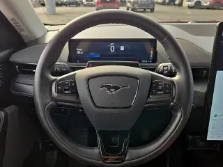Ford Mustang Mach-E 2023 AWD Premium 4dr SUV