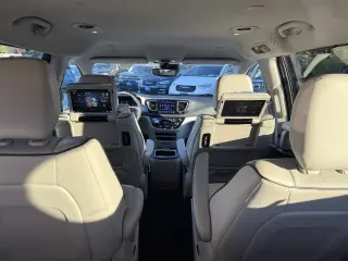 2018 Chrysler Pacifica Hybrid