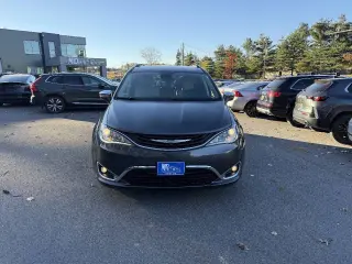 2018 Chrysler Pacifica Hybrid
