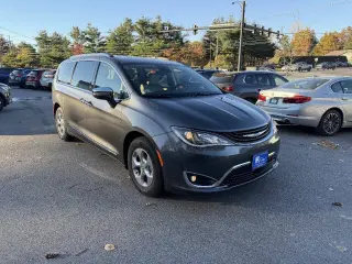 2018 Chrysler Pacifica Hybrid