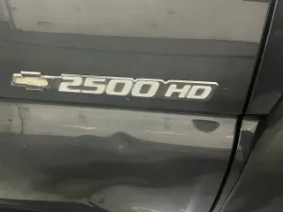 2004 Chevrolet Silverado 2500 HD con cabina extendida