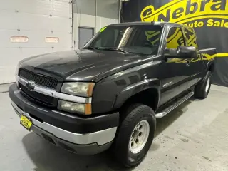 2004 Chevrolet Silverado 2500 HD con cabina extendida