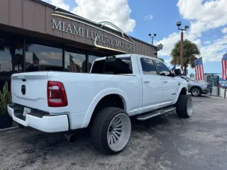 2022 Ram 2500 CREW CAB