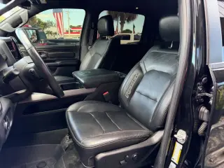 2020 Ram 1500 CREW CAB