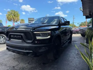 2020 Ram 1500 CREW CAB