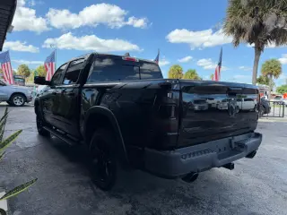 2020 Ram 1500 CREW CAB