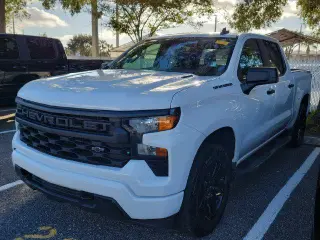 Chevrolet Silverado 1500 2025 4x4 Custom 4dr Crew Cab 5.8 ft. SB