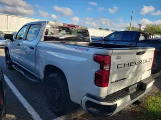 Chevrolet Silverado 1500 2025 4x4 Custom 4dr Crew Cab 5.8 ft. SB