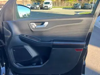 Ford Escape 2024 AWD ST-Line 4dr SUV