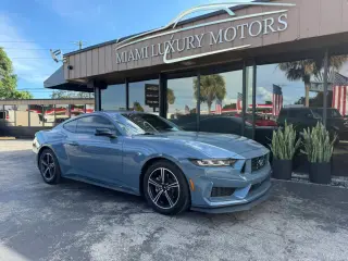 2025 Ford MUSTANG