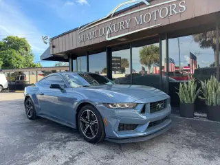 2025 Ford MUSTANG