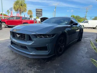 2025 Ford MUSTANG