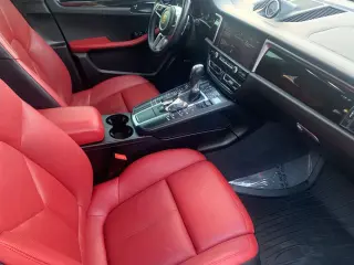 2019 Porsche MACAN