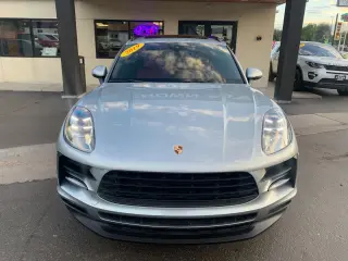 2019 Porsche MACAN