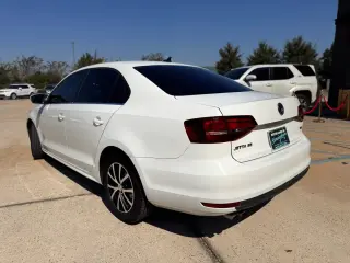 2018 Volkswagen JETTA