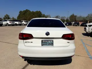 2018 Volkswagen JETTA