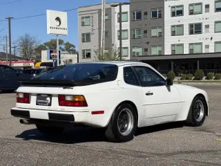 1984 Porsche 944