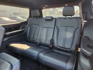 2023 Jeep Grand Wagoneer