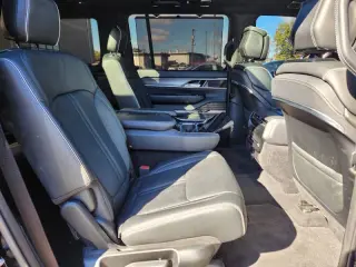 2023 Jeep Grand Wagoneer