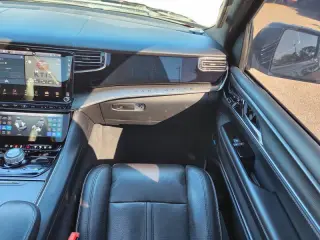 2023 Jeep Grand Wagoneer