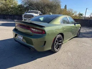 Dodge Charger 2023 R/T 4dr Sedán