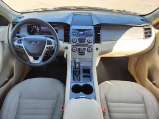 Ford Taurus 2016