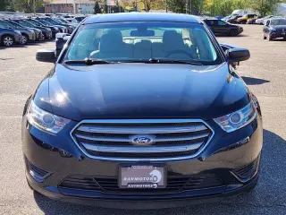 Ford Taurus 2016