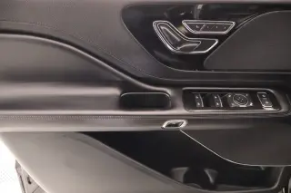 Lincoln Aviator 2023 estándar 4dr SUV
