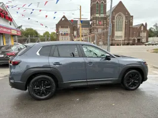 Mazda CX-50 del 2025