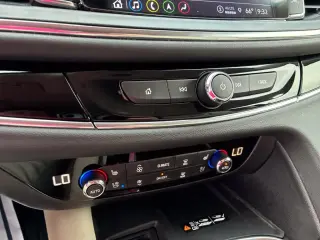 Buick Enclave 2023 4x4 Avenir 4dr Crossover