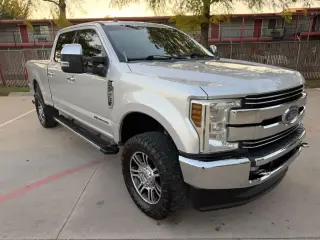 2018 Ford F250 SUPER DUTY CREW CAB
