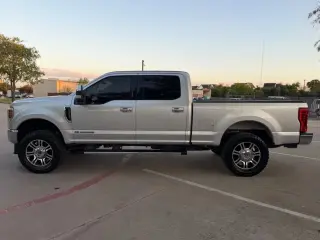 2018 Ford F250 SUPER DUTY CREW CAB