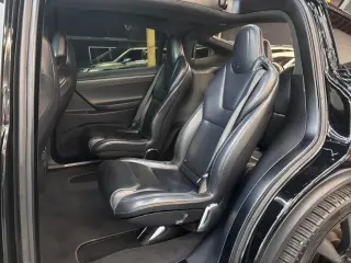 2017 TESLA MODEL X
