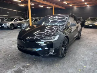 2017 TESLA MODEL X