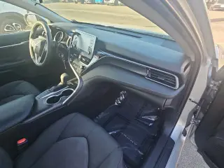 Toyota Camry 2024 LE 4dr Sedán