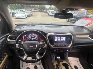 2017 GMC Acadia