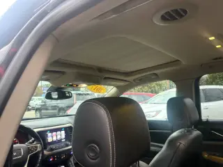 2017 GMC Acadia