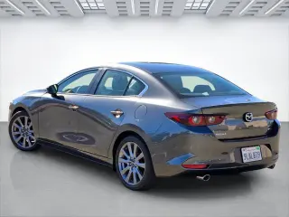 Mazda Mazda3 Sedán 2024 2.5 S Preferred 4dr Sedán