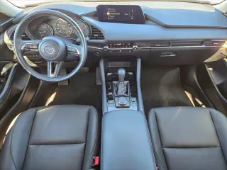 Mazda Mazda3 Sedán 2024 2.5 S Preferred 4dr Sedán