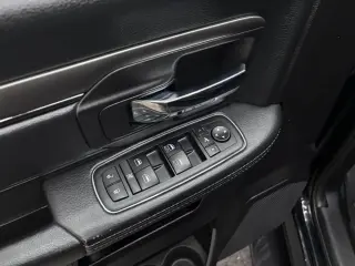 2015 RAM 1500 CREW CAB