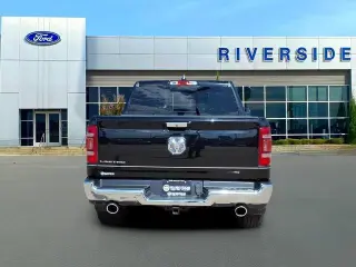 Ram 1500 2022 4x2 Limited 4dr Crew Cab 5.6 ft. SB Pickup